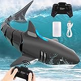 【WASSERDICHTES DESIGN】] - Kinder electric shark spielzeug besteht aus ABS-Material, wasserdichtes design. Es verhindert das eindringen von wasser in die kabine und schützt interne komponenten. Kinder können den Spaß genießen, das haifischboot zu steuern, um frei in schwimmbädern, badewannen, wasserparks und mehr zu schwimmen