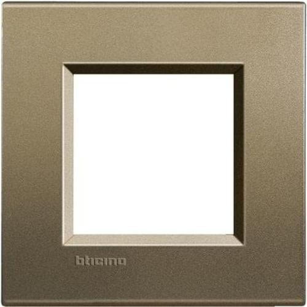 Bticino livinglight placa de 2 módulos square para reformas de salones modernos