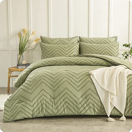 Flymme Chevron Sage Green Queen Comforter Set, Super Soft Breathable Lightweight Microfiber Tufted Bedding Sets, Shabby Chic Farmhouse Aesthetic Bed Comforter Sets For All Season, 90''X 90'' #TOP12