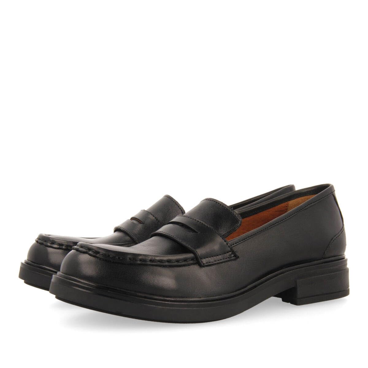 GIOSEPPO Mocasines Color Negro de Piel para Mujer Hallowell