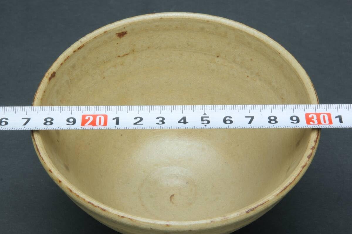 Amazon.co.jp: 5625 瀬戸焼 名工 加藤英一 (師 藤井達吉)灰釉 茶碗