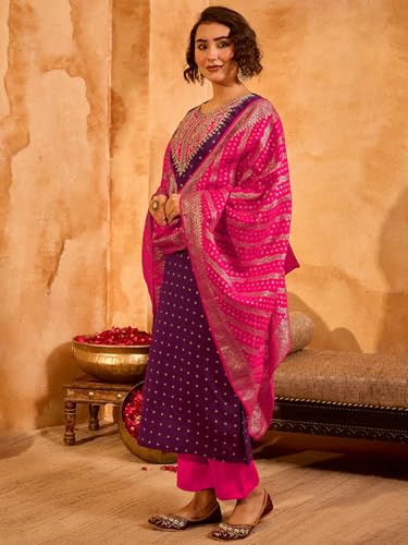 Image of Naixa Women's Silk Embroidered Printed Straight Kurta with Pant |Jacquard Dupatta Set | 3 /4 Sleeve | Round Neck | Festive (Available in Plus Size)