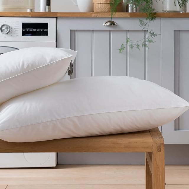 The Fine Bedding Company | Spundown XL Pillow | Medium Support | Soft Touch 100% Cotton Cover | Machine Washable | Hypoallergenic