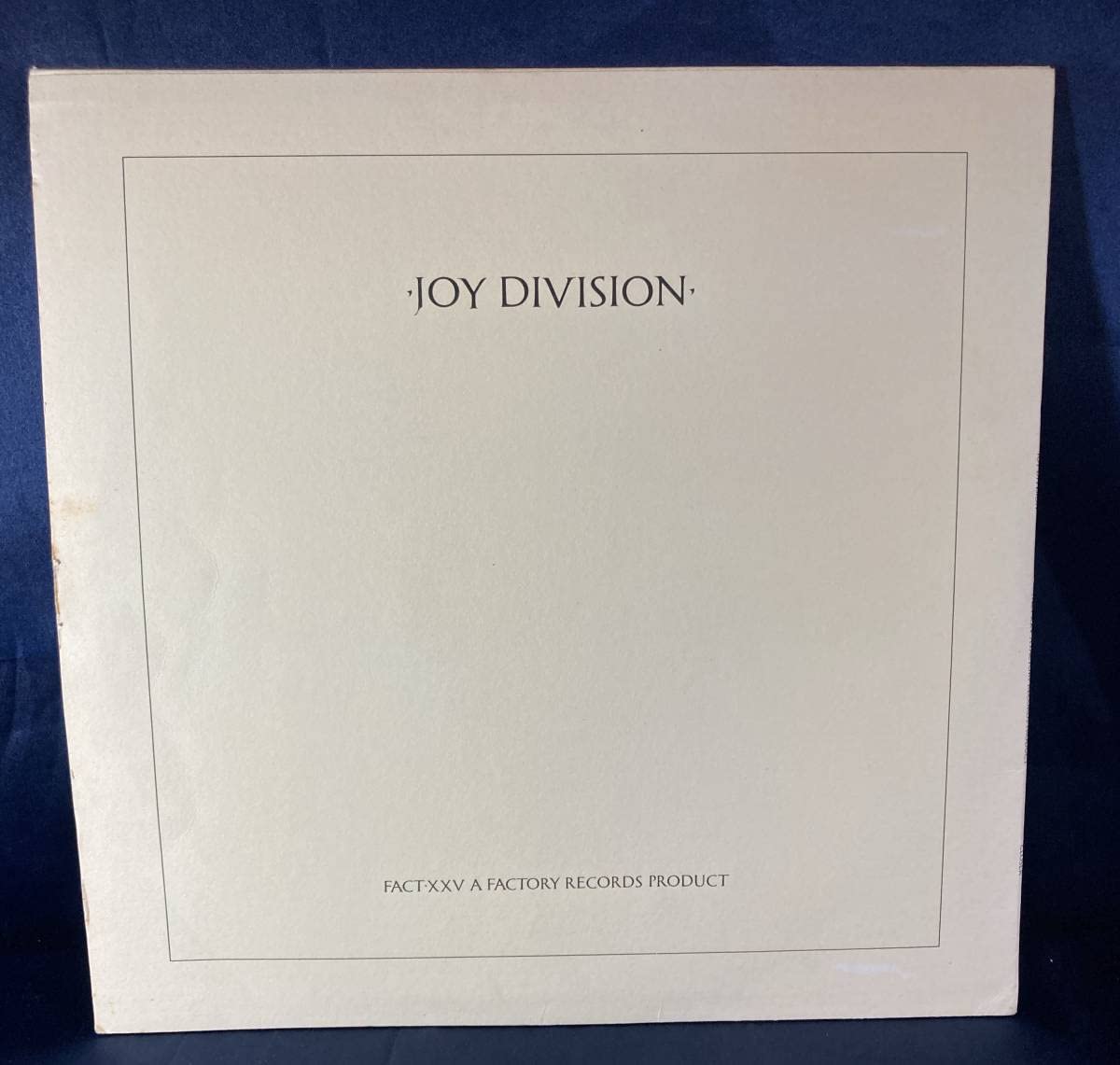 Amazon.co.jp: 初回半透明赤盤JOY DIVISION/CLOSER UKオリジナル 