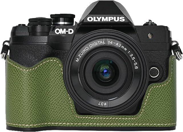 E-M10 IV Case, Handmade PU Leather Half Camera Case Bag Cover Bottom Opening Version for Olympus OM-D E-M10 Mark IV With Hand Strap (Green)