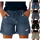 【DESIGN】: Ce short en Jean de taille moyenne est à la fois élégant et avant - gardiste. Avec ses coutures latérales légères, son ourlet rugueux, ses déchirures, ses 4 poches, son cordon de serrage, ce short en jean décontracté est idéal pour l'été.