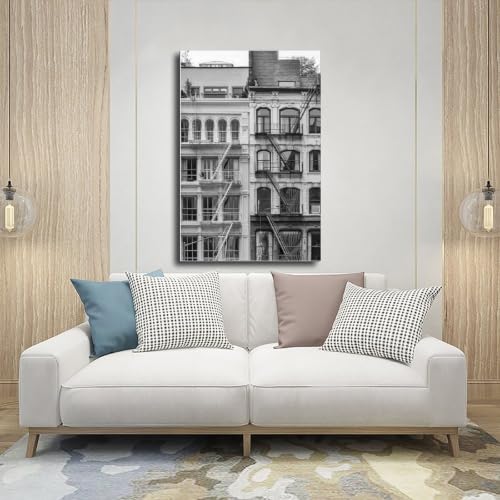 Toile Fire Escape pour sublimer un mur blanc de salon - 5