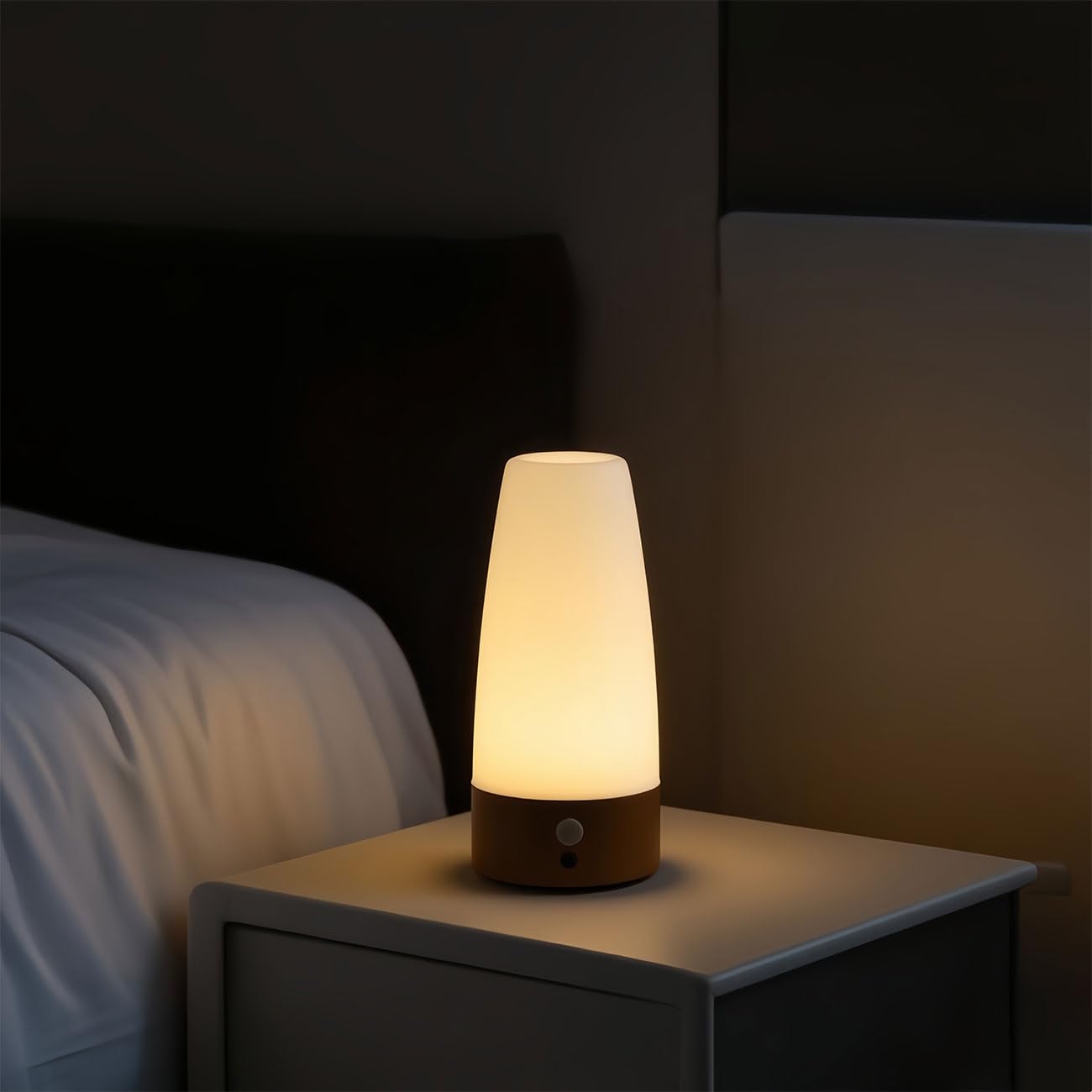 ideoon 4er-Set Elegante LED-Tischlampe mit Bewegungsmelder – Kabellose Flurleuchte mit warmweissem Licht – Ideal als Nachtlicht im Schlafzimmer
