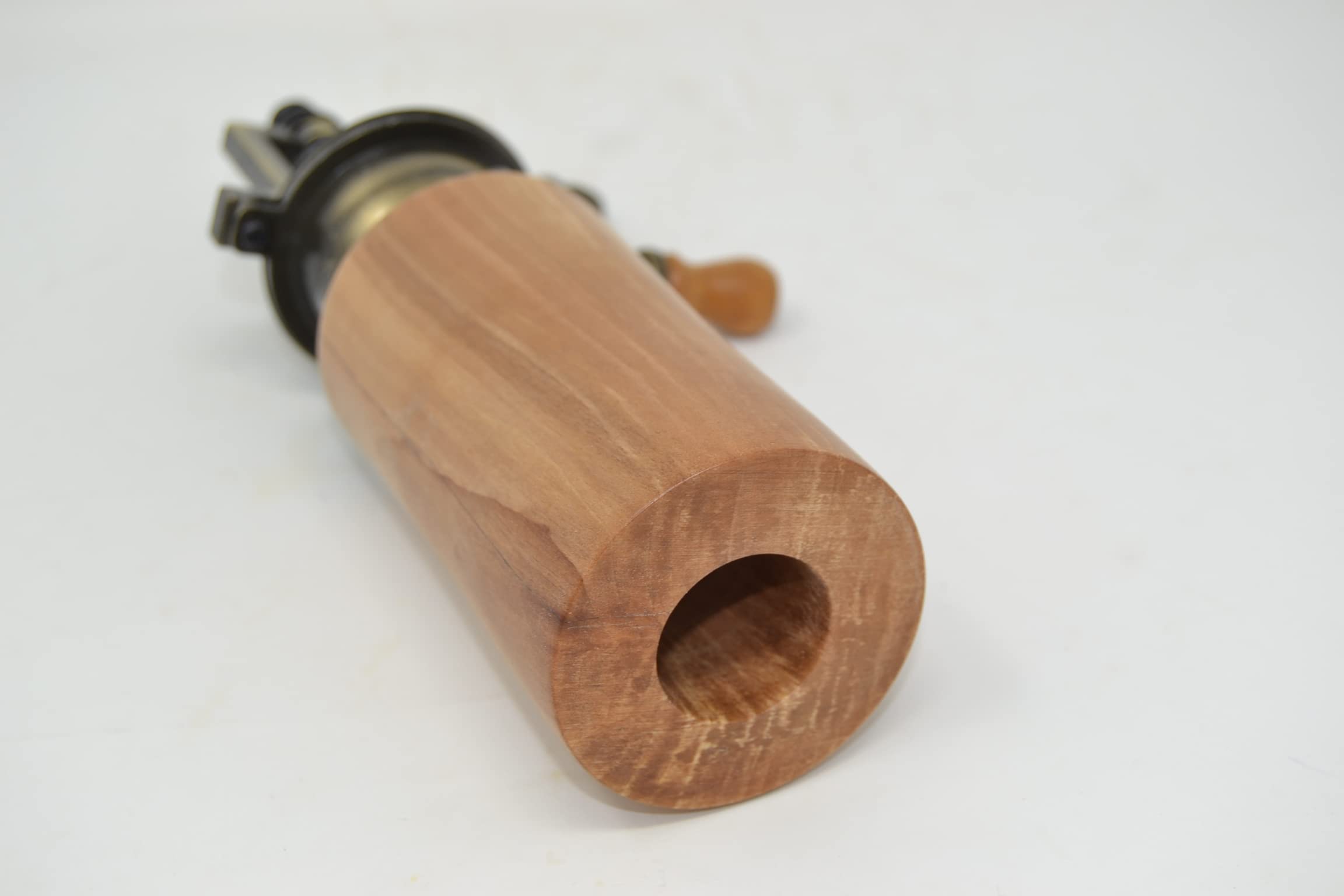 Manuelle Gewürzmühle aus Birnenholz mit Kurbel in Antik-Optik – Pfeffermühle & Salzmühle handgefertigt in Österreich, Keramikmahlwerk, ca. 20 cm, Geschenkidee