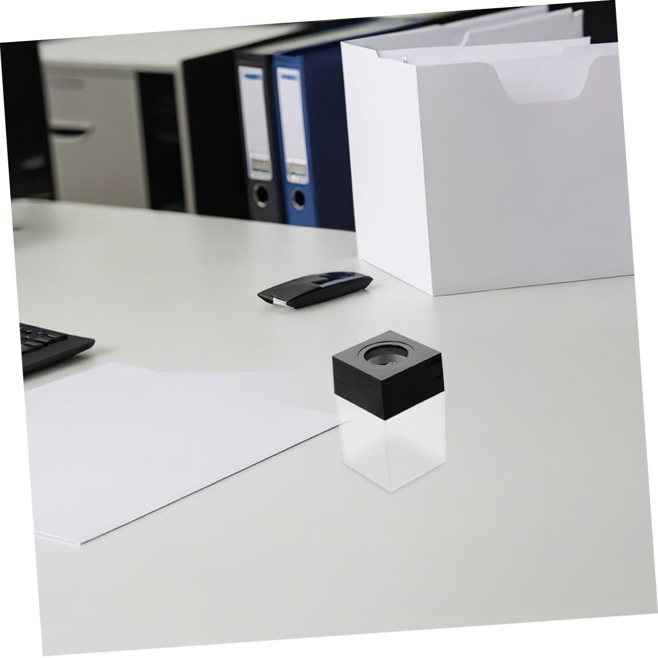12 Pezzi Pz Dispenser Graffette Magnetico Quadrato in Plastica Compatto per Ufficio Scuola e Casa Organizer Scrivania Disordine con Accesso Rapido e Stabile