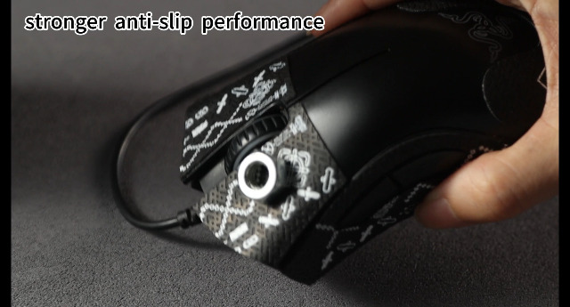レイターズグッズ Amazon.com: Razer DeathAdder Essential Gaming Mouse and Goliathus