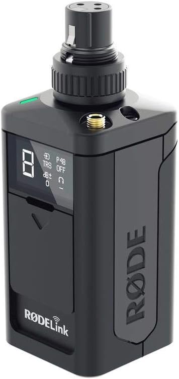 Rode RodeLink TX-XLR Wireless Plug-On XLR Transmitter, angled view Anzeige und Tasten