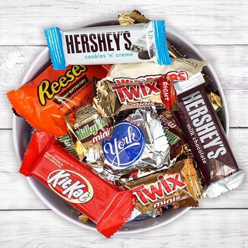 Image of Chocolate Candy Variety Pack, 8lb Bulk Chocolate Candy, Pinata Candy, Individually Wrapped Chocolate Fun Size Candy Bars