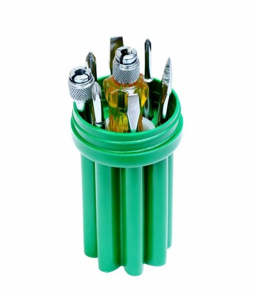 TechFix 8 in 1 Screwdriver Kit