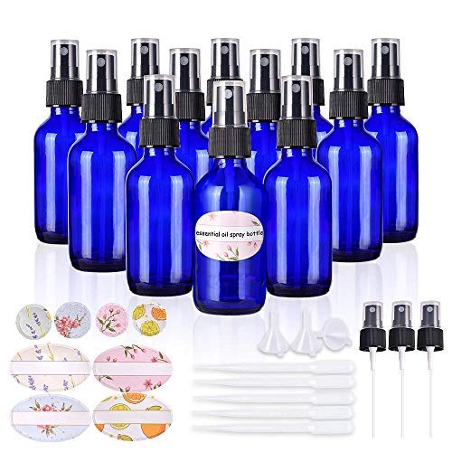 12 pak 30 ml kobaltblauwe glazen spuitflessen met fijne nevelverstuiver en stofkap voor essentiële oliën, parfums, reinigingsproducten. 1 borstel, 2 extra sproeiers, 2 trechters, 3 druppelaars en 24 etiketten