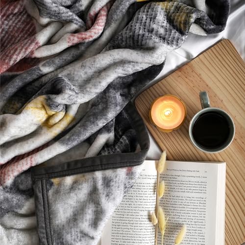 Image of MYTRIDENT Home Essential Flannel Printed Blanket for Winter Single Size (160 cm x 220 cm), 290 GSM, Levi
