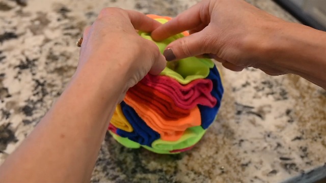 Snuffle Ball - Snuffle Ball for Dogs, Interactive Dog Toys to Keep Them Busy, Puppy Dog Puzzle Toy with Storage Bag Machine Washable - image 8