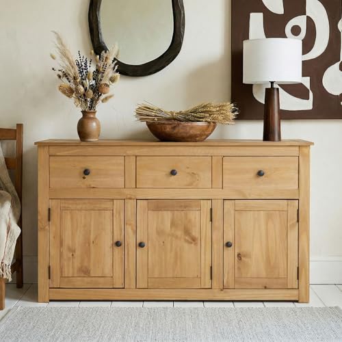CARO-Möbel Kommode Cancun im Landhaus Stil, Sideboard mit 3 Türen und Schubladen, Moderne Anrichte aus Kiefer massiv mit gebeizter gewachster Oberfläche