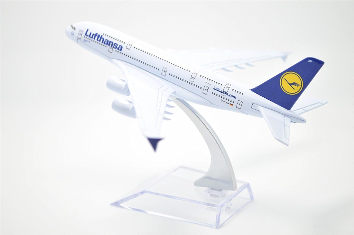 AmigozZ Diecast Aeroplane Scale Model Only For Display, Size -16 Cm-A380 (Air Lufthansa), Multicolor 3