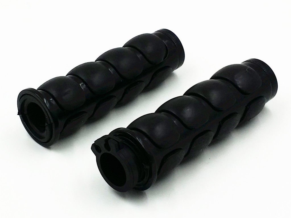 Spike Poignées De Guidon De Moto En Caoutchouc Souple Et Confortable Pour Suzuki Harley Honda Kawasaki Yamaha Cruiser Cafe Racer Chopper Bobber Custom (chromé) 25 Mm