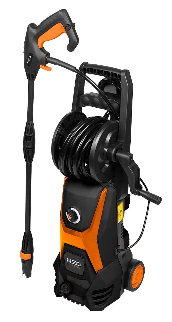 NEO TOOLS Rondella ad alta pressione 1600 W, 135 bar, pulizia potente per auto, terrazza e giardino, incluso set di accessori, ideale per gli amanti del fai da te e del giardino