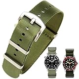 【Soft durable imperméable lavable】Les bandes de sport classiques sont faites de matériaux en nylon tissé de haute qualité et de boucle en acier inoxydable de finition mate durable, cette bande en nylon résistante peut maintenir votre montre fermement, douce, respirante, légère et étanche et entièrement lavable pour la natation, les sports et d'autres activités de plein air.