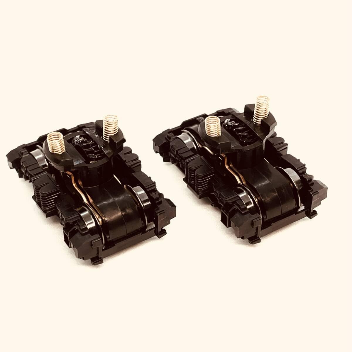 Amazon | EF64-1000用 動力台車 2個入り 黒色台車枠/一体プレート輪心