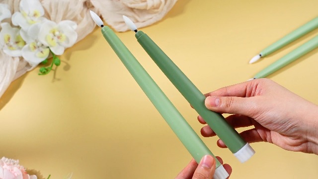 Image of Rossesay 24 Pcs Flameless LED Taper Candles Battery Operated Candle 8.5 inch, 9.65 inch, 10.8 inch, 12.8 inch Flameless Candlesticks Flickering for Christmas Church Wedding Indoor Decoration(Classic, Green Series)