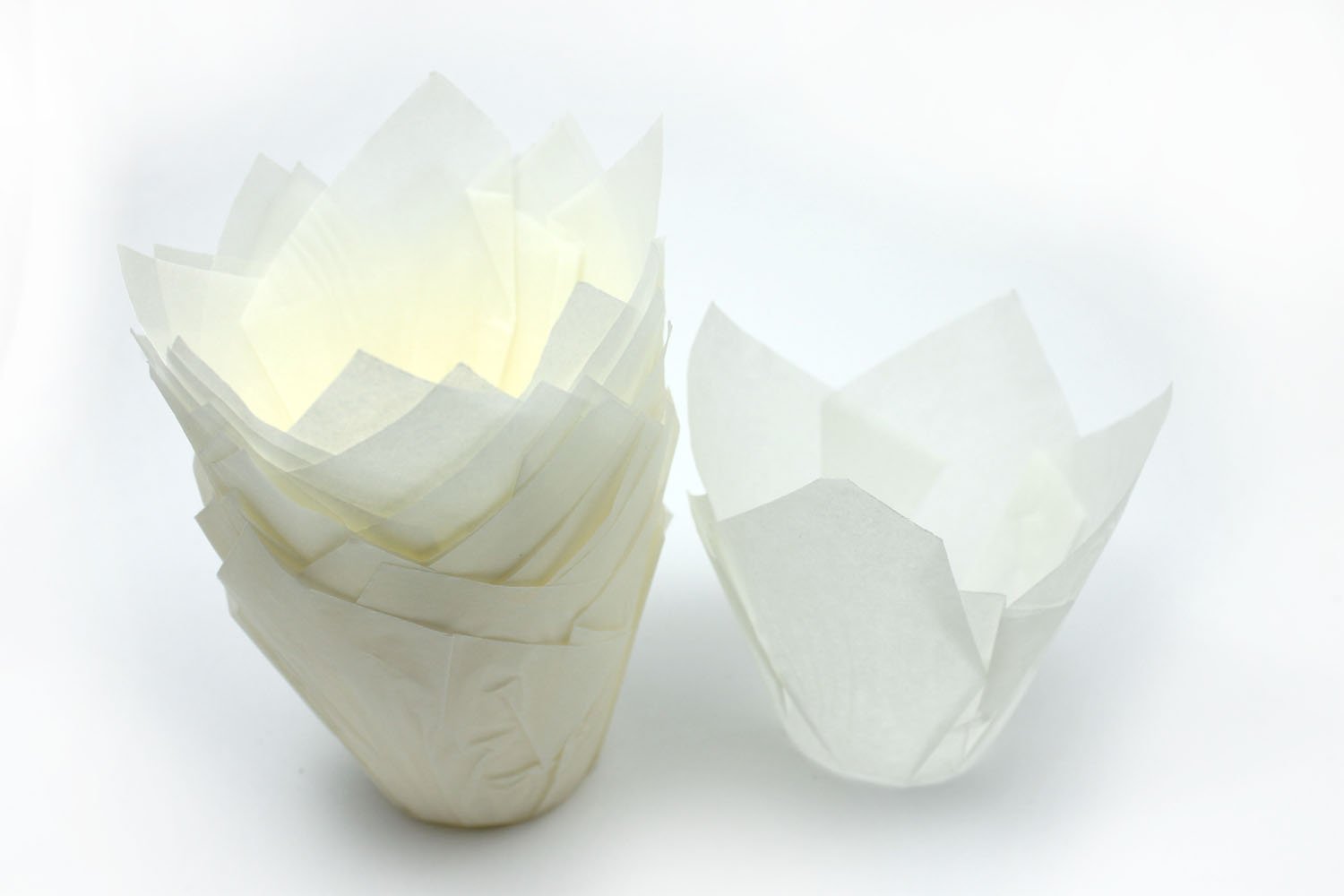 Bakery Direct Ltd White 50 Tulip Muffin Wraps By Bakery Direct