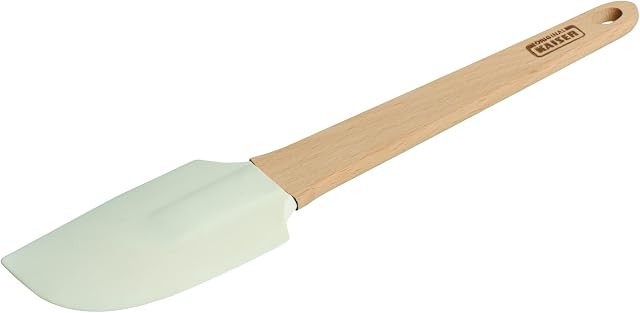 KAISER 769554 Pâtisserie dough scraper with wooden handle, 27cm. 100% food-safe silicone and untreated beech wood, high form stability and flexibility, dishwasher safe, Brown
