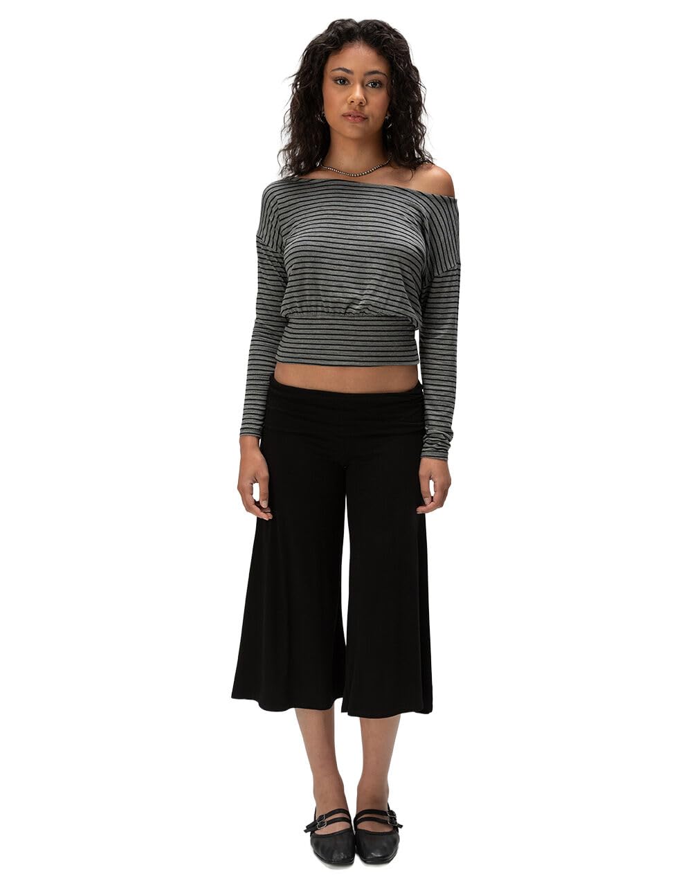 Full Tilt Womens Low Rise Gaucho Pants