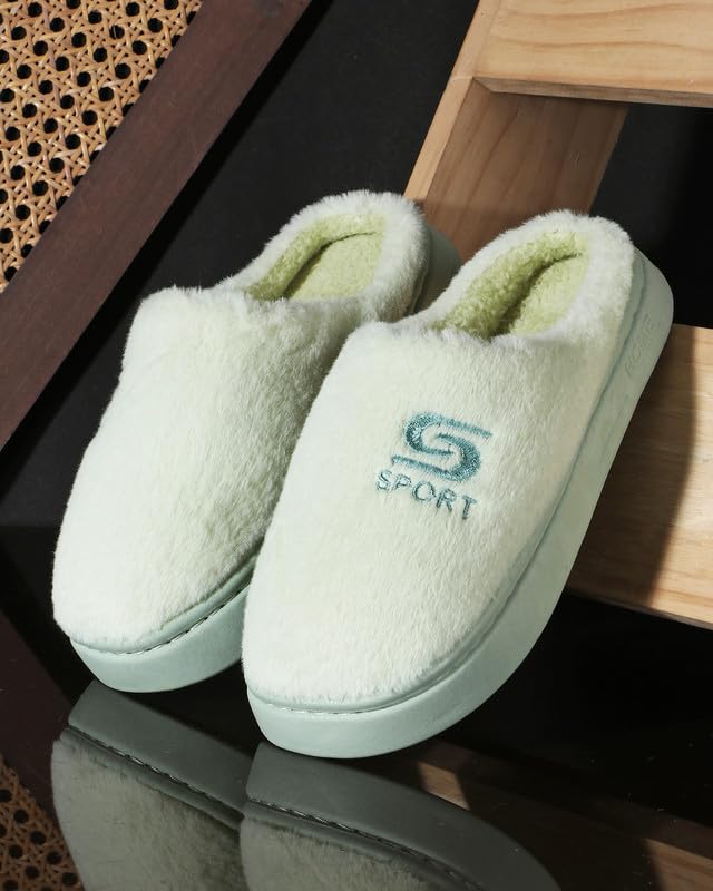 Image of Unisex Winter Flip Flop Slipper for Men and Women Soft Faux Fur Slip On Indoor Home Slides Slipper for Bedroom Sandals