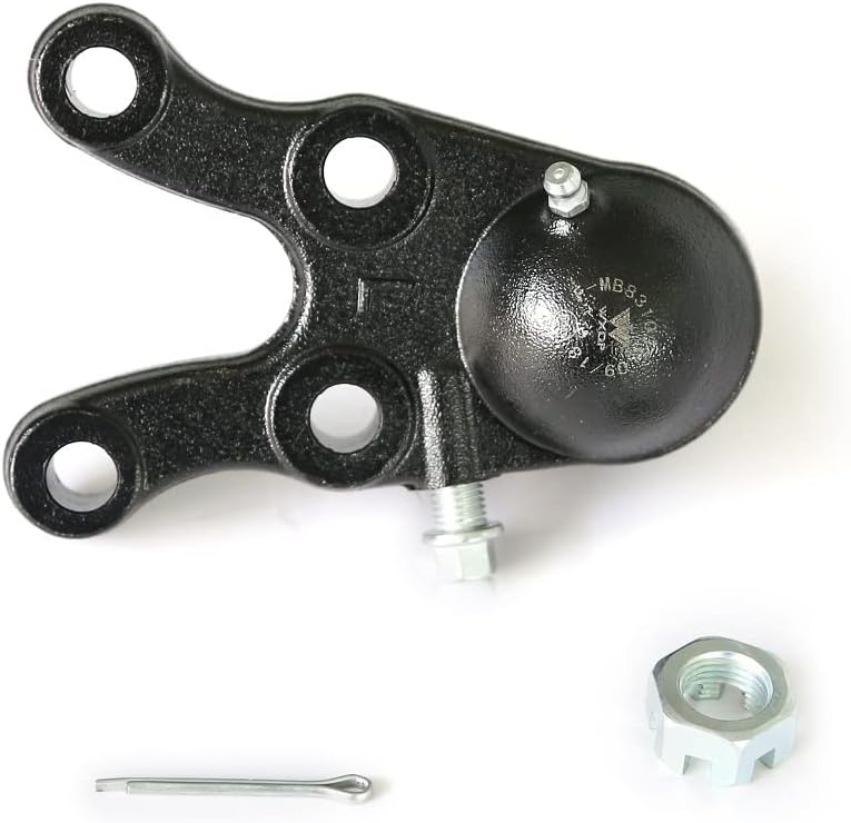 金彩皿「音羽山東哉造」（径31㌢、高4．6㌢）