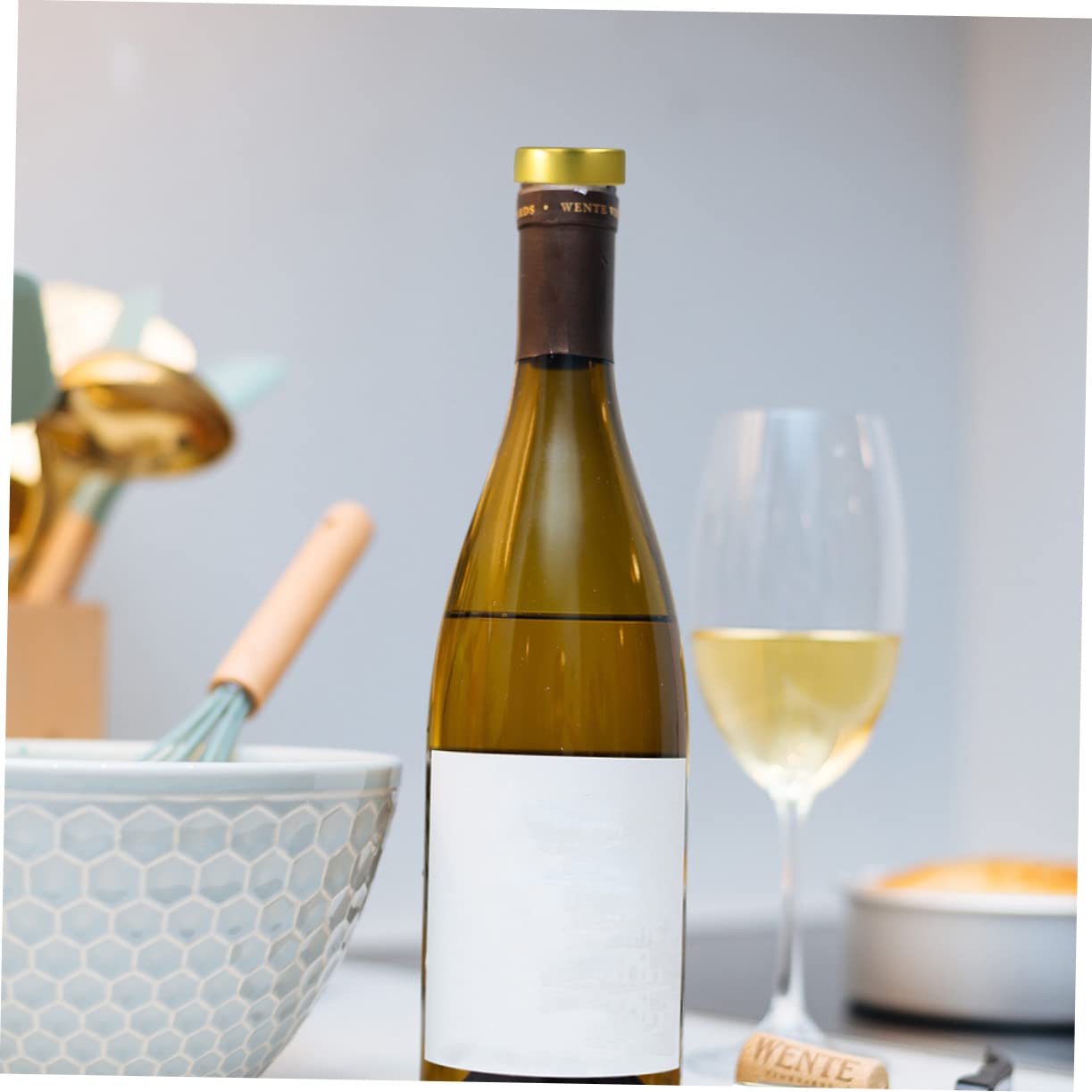 STOBAZA 12pcs Wood Wine Sealer Corks for Wine Bottles T-shape Bottle Stoppers Aluminum Wood Material Seal Freshness