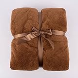 Flauschig weich: Die flauschig weiche hochwertige Mikrofaser-Qualität hält dich kuschelig warm und fühlt sich samtweich an.