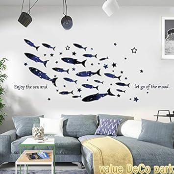 Amazon ウォールステッカー 魚 動物 宇宙 壁紙 子供部屋 おしゃれ ステッカー シール 子供 海 かわいい 男の子 女の子 イルカ 惑星 星 窓 青い 夏 海の中 ブルー お風呂 鯨 癒し系 星座 神秘的 ウオールステッカー 雲 浴室 バスルーム 水族館