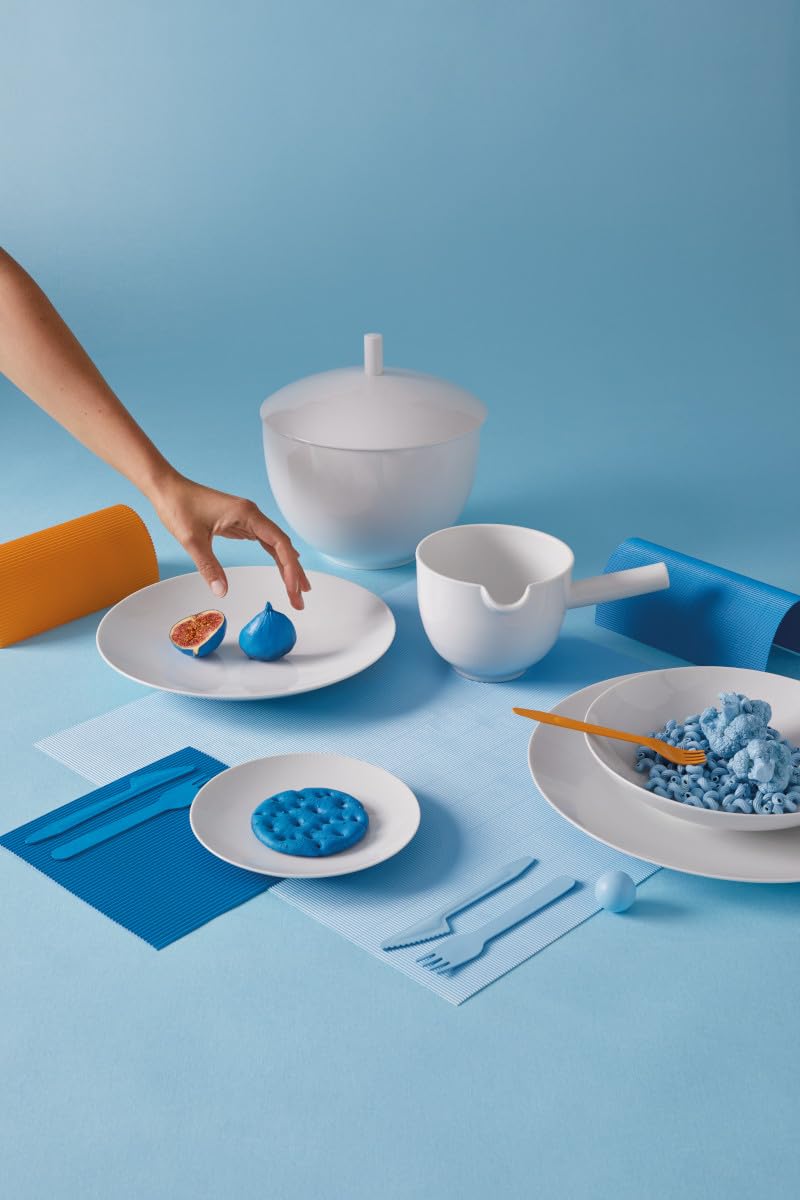 Thomas Ensaladera, Centimeters