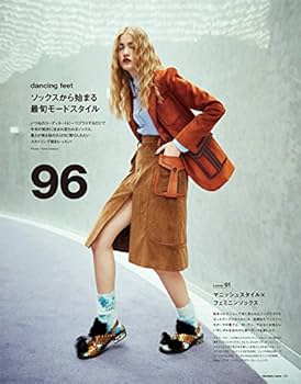 GUCCI 絵本 Gucci DIY ステッカー&ノートブックつき】Numero TOKYO(ヌメロ