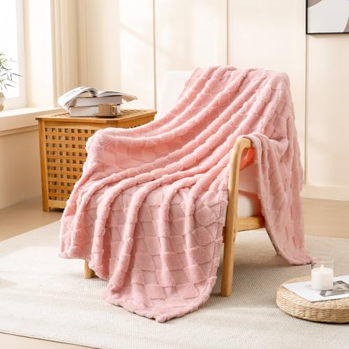 Pink Fleece Throw Blanket for Couch Sofa 50x60 with Diamond Checkered