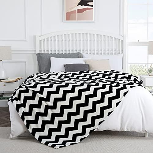 Vessia Large Flannel Fleece Plush Twin Size Blanket(66x90 inch) - Black and White Chevron Pattern Brushed Microfiber Bed Blanket, All Seasons Suitable for Women, Men