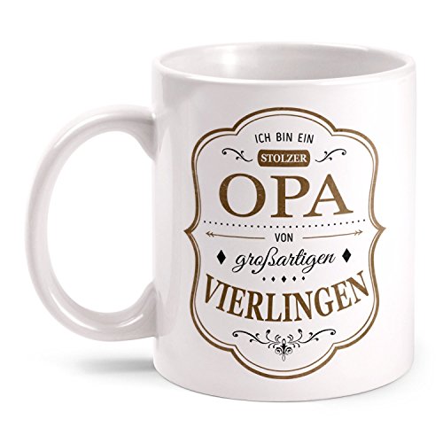 Fashionalarm Taza con texto en alemán 'Stolzer Opa von Vierlingen' impreso por ambos lados con texto | idea de regalo de cumpleaños, Navidad, nacimiento, nietos, niños, abuelo, color: blanco