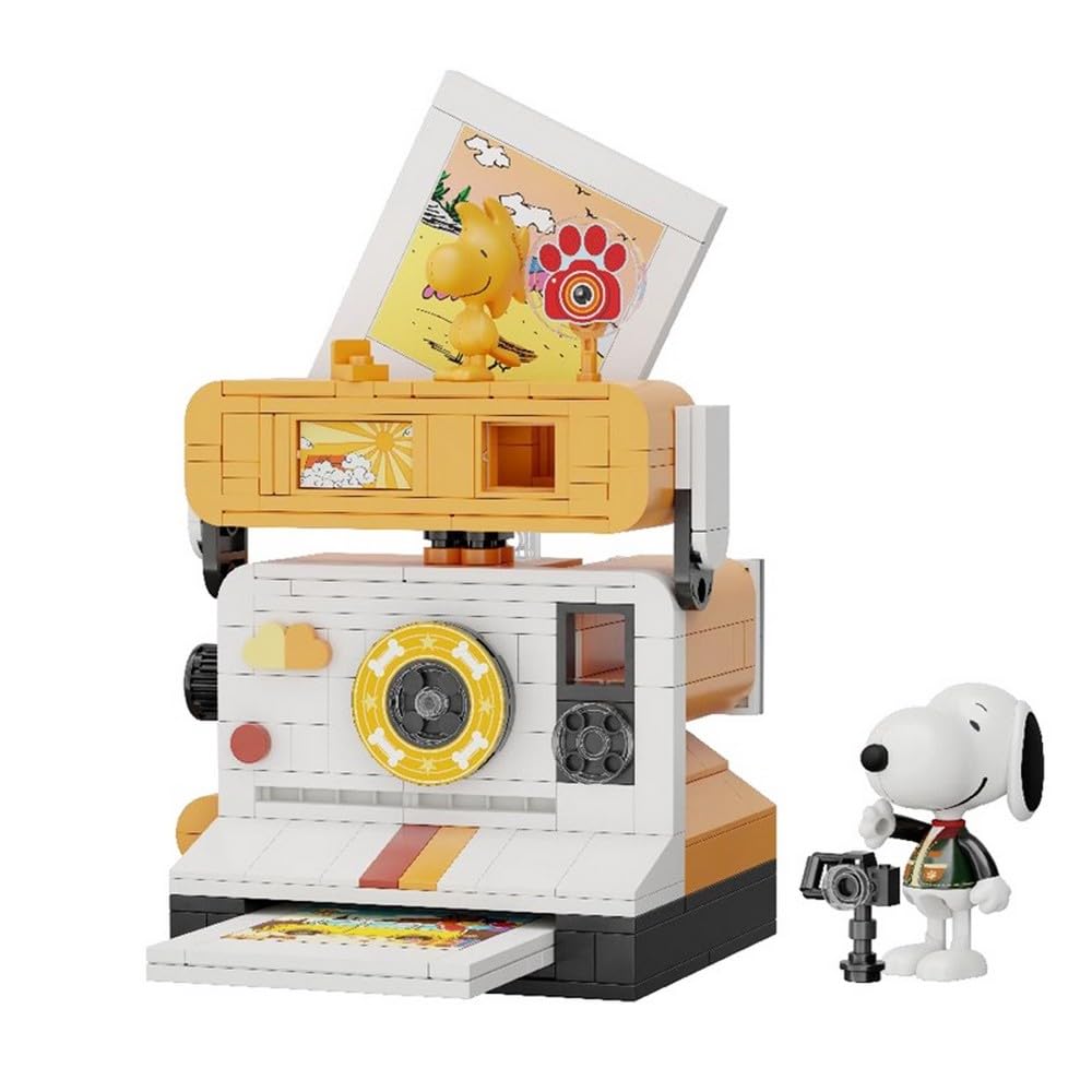 Amazon.com: PANTASY Construction Set Peanuts Figure, Camera (86915