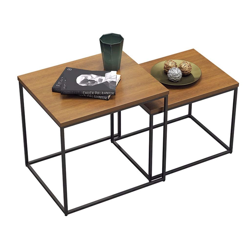 Table basse gigogne ronde pour optimiser les petits salons avec rangement