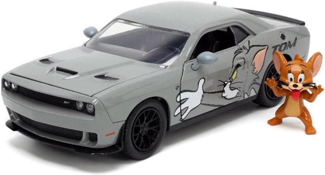 Jada Toys Tom and Jerry 1:24 2015 Dodge Challenger Hellcat Die-cast Car w/ 2.75" Jerry Figure, Toys for Kids and Adults