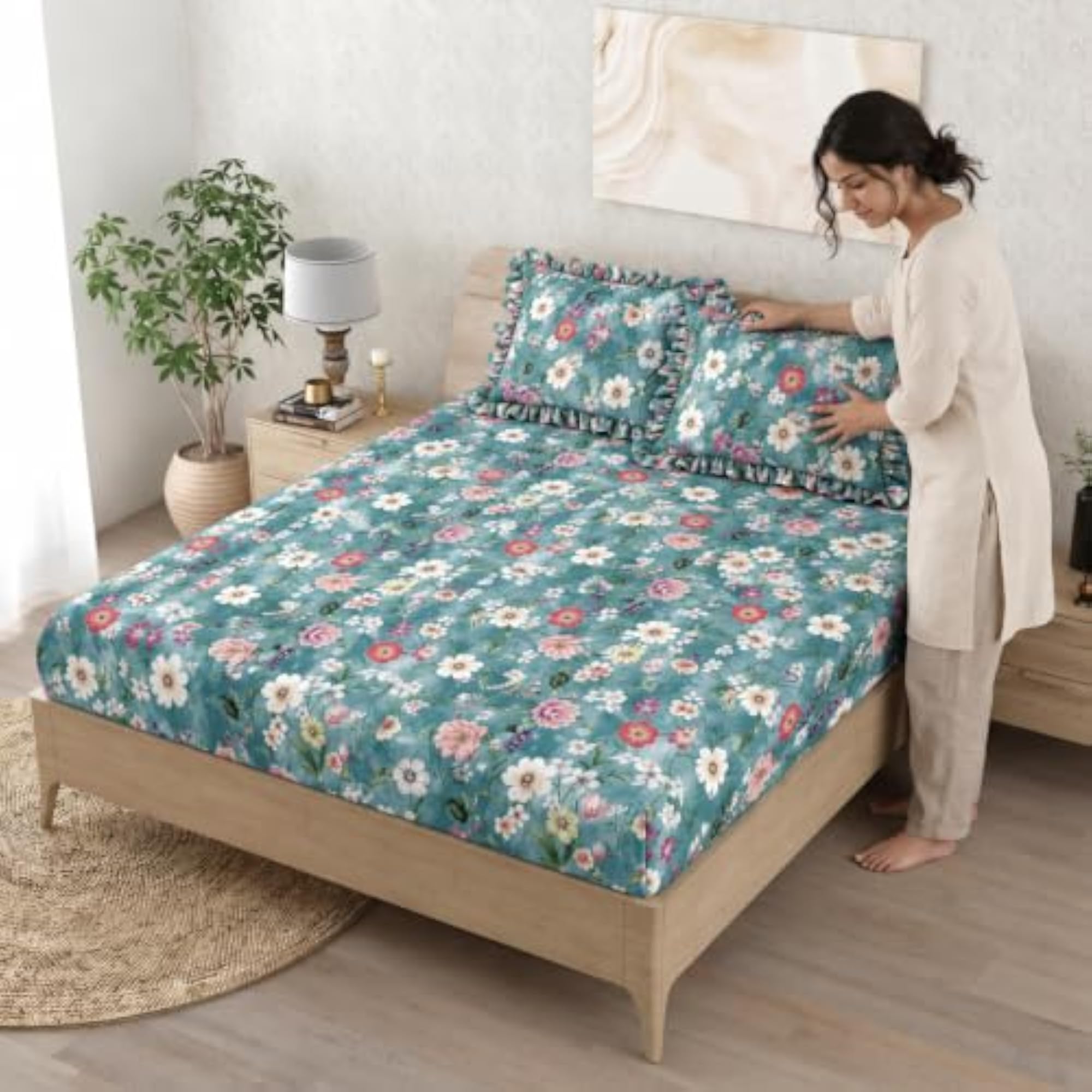 DECOREZA King Size Fitted Bedsheet with 2 Frill Pillow Covers
