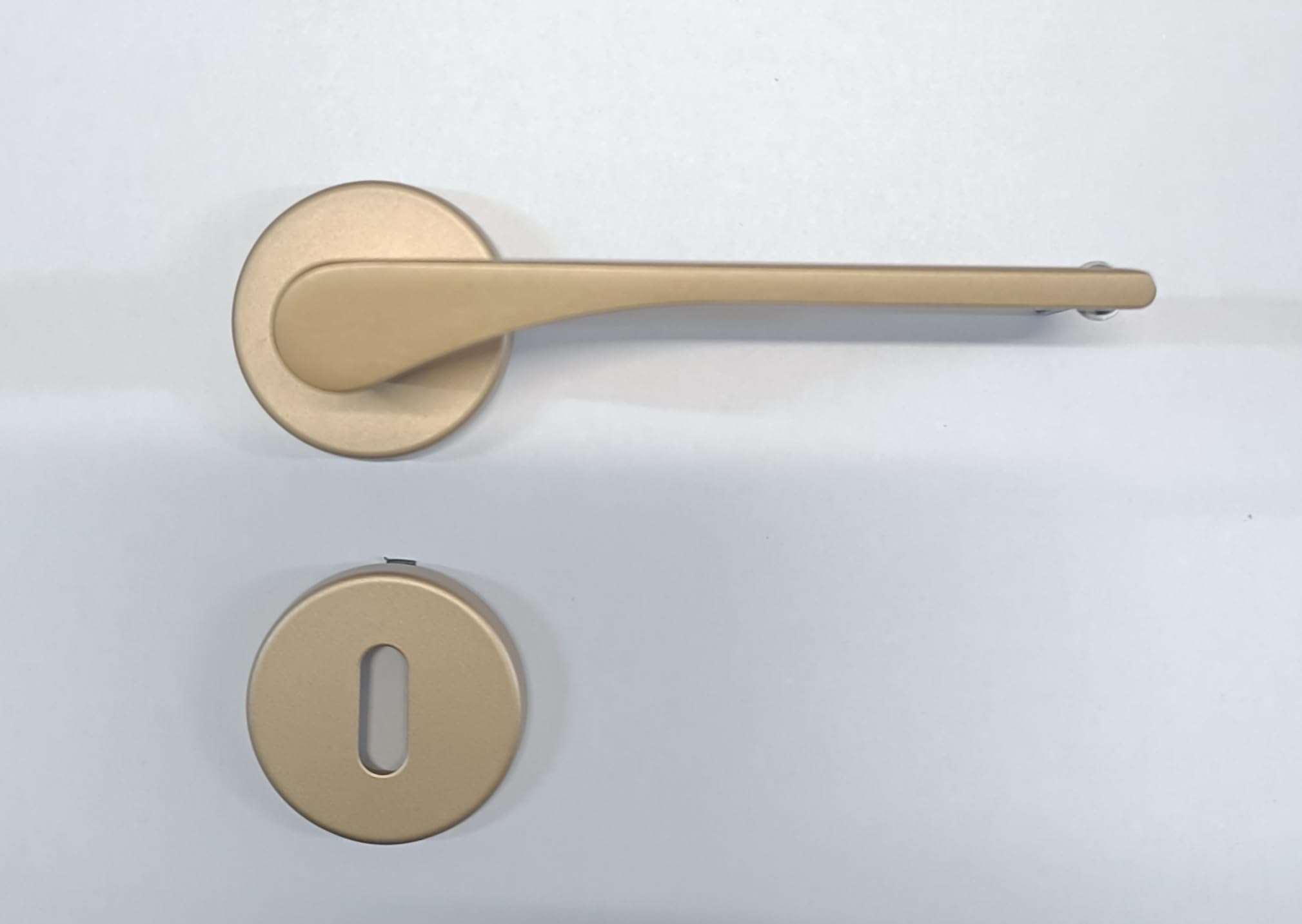 Poignée de porte intérieure OR opaque EOS FORME avec rosette et buse