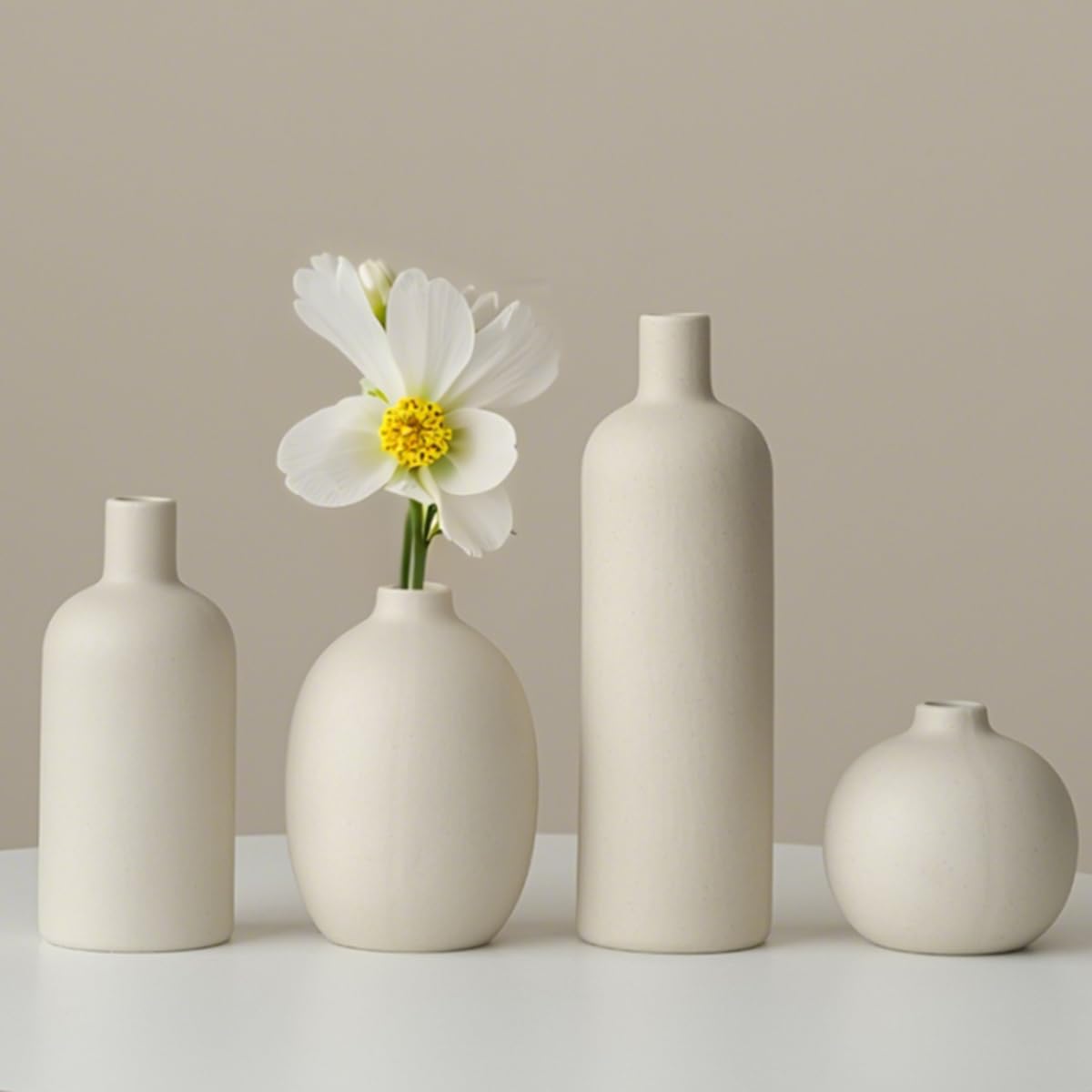 Set di 4 vasi moderni, in ceramica, colori Morandi, decorazione minimalista da tavolo (beige)