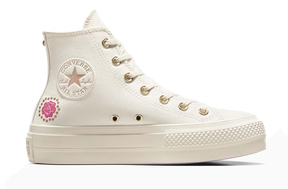 Image of Converse Women's Chuck Taylor All Star Lift Sneakers