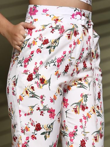 Image of OOMPH! Crepe Cropped Pants for Women