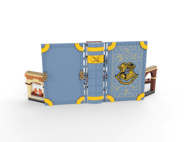 Amazon.com: LEGO Harry Potter Hogwarts Moment: Charms Class 76385
